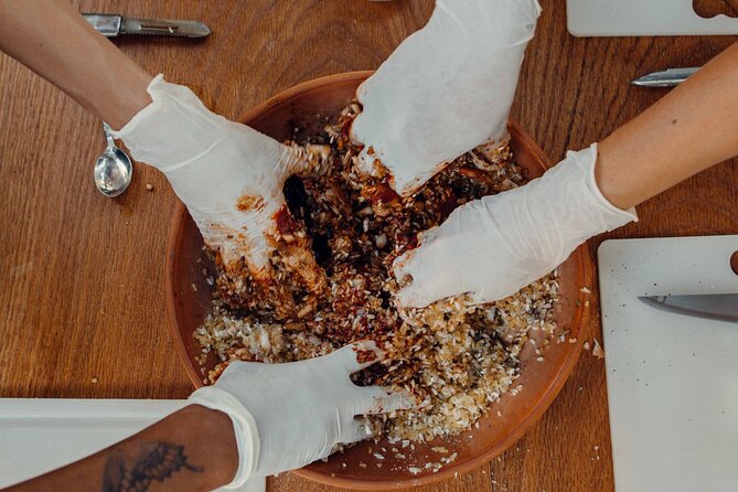 Cooking Class at Exclusive Kings Valley - The Organic Farmer’s Market Stop: Where You Learn to Choose Ingredients