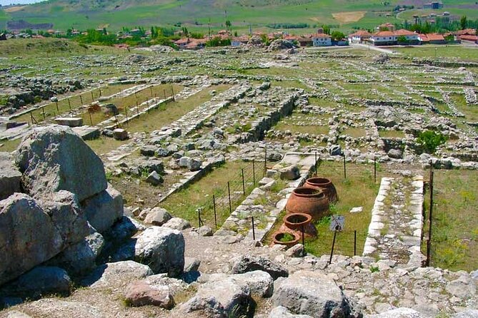 Daily Hattusas Tour from Cappadocia - Stop 2: Yazılıkaya and the rock-shrine reliefs