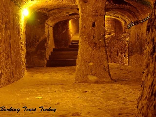 Derinkuyu Underground City Tour - Entering the 8 levels: tunnels, rooms, and the feeling of underground life