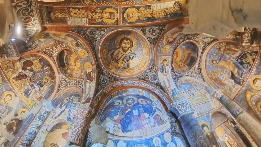 From Göreme: Cappadocia Red and Green Highlights Tour - Uchisar Castle Viewpoint: The Best Way to Close the Day