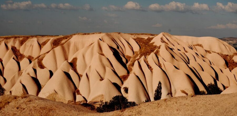 From Istanbul: 3-Day Cappadocia Tour with Balloon Ride - Sunrise balloon at Soğanlı Valley: the moment you planned the whole trip for