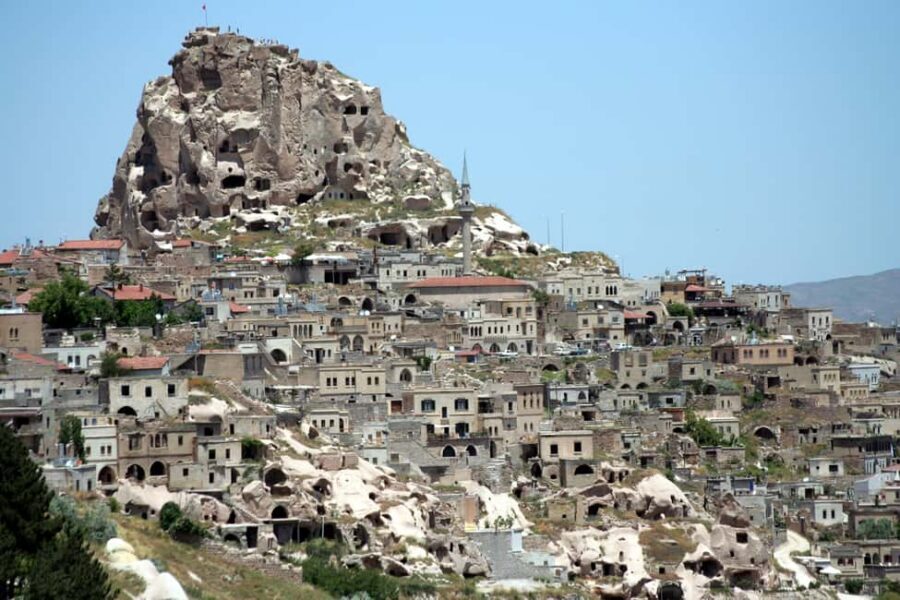 Full Day Cappadocia Combined Red and Green Tour with Pickup - Göreme Open Air Museum: Churches, Frescoes, and Free Time