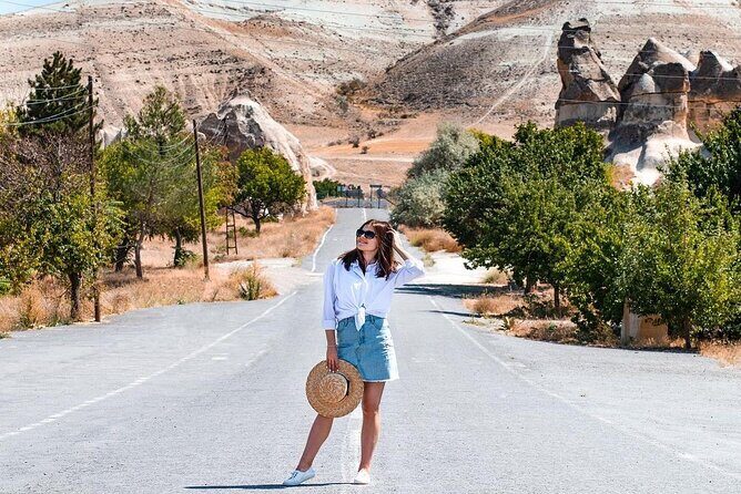 Full-Day Private Luxury Cappadocia Tour - Kaymakli Underground City: tunnels, ventilation shafts, and low ceilings