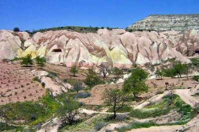 Full-Day Red Tour of Cappadocia with Lunch - Göreme Open-Air Museum: cave churches, frescoes, and monastic life