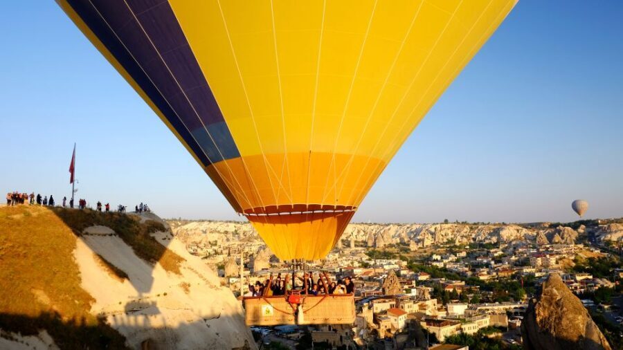 Goreme: Budget Hot Air Balloon Ride over Cappadocia - How to prepare: clothing, photos, and the no-food rule