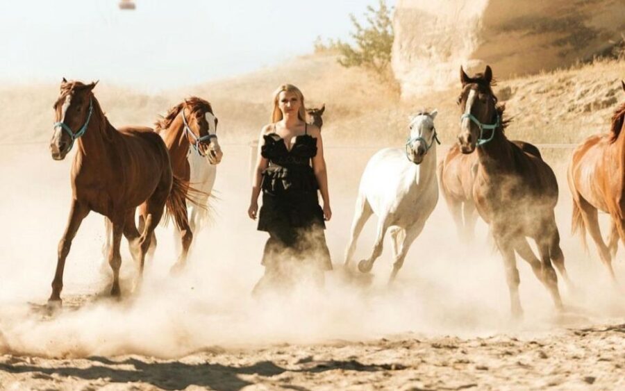 Goreme: Cappadocia Horse Riding Tour with Transfers - Getting to Doğa Binicilik Center from Göreme without stress
