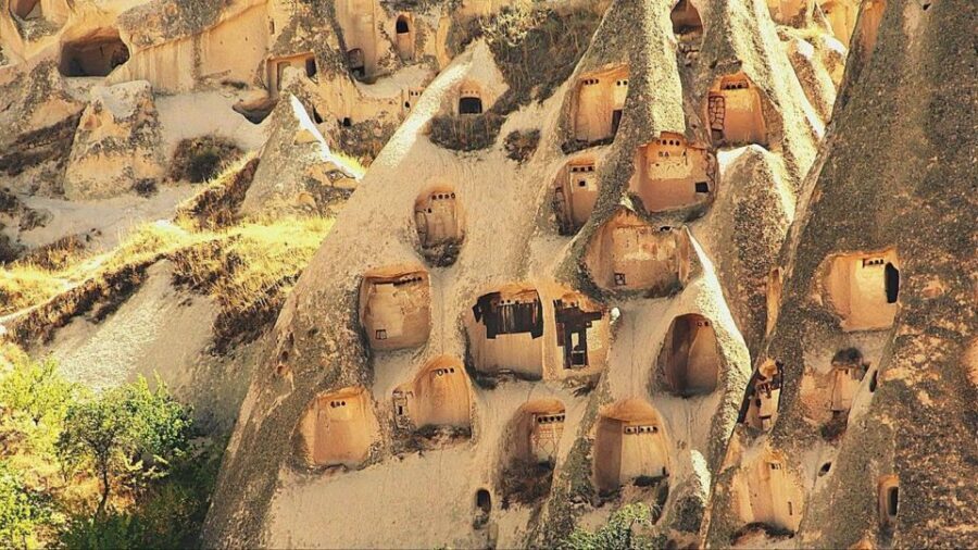Göreme: Full-Day Customized Cappadocia Compact Itinerary - Lunch in a Local Restaurant: Included, So You Can Stay Present