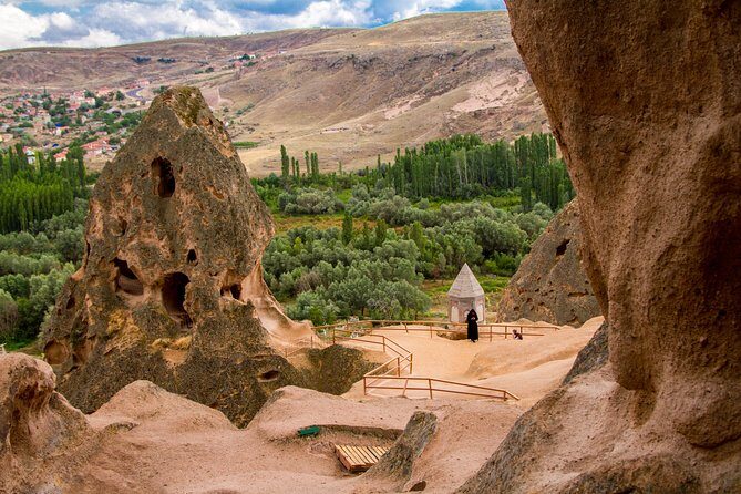 Green Cappadocia Underground City and Valleys Tour. Lunch incl. - Timing, walking, and footwear: this is a long, active day