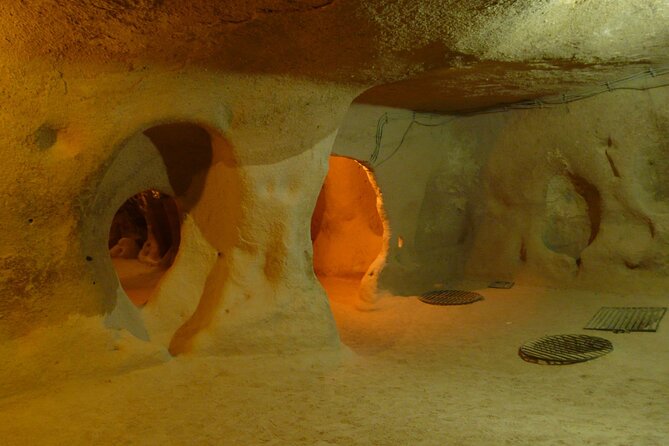 Green Tour: Cappadocia’s Emerald Depths & Underground Secrets - Beyzade Kuruyemiş: a sweet finish with regional snacks