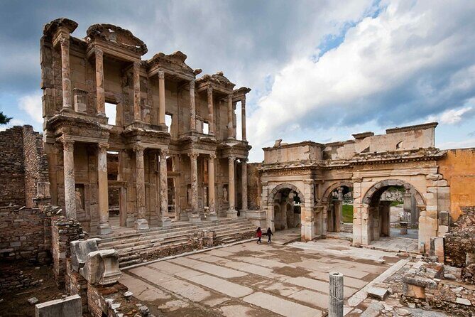 Jewels of Turkey - 4 Day Trip to Pamukkale Ephesus Cappadocia with Balloon Ride - Day 3 Cappadocia with a balloon flight: sunrise views and cave-church focus