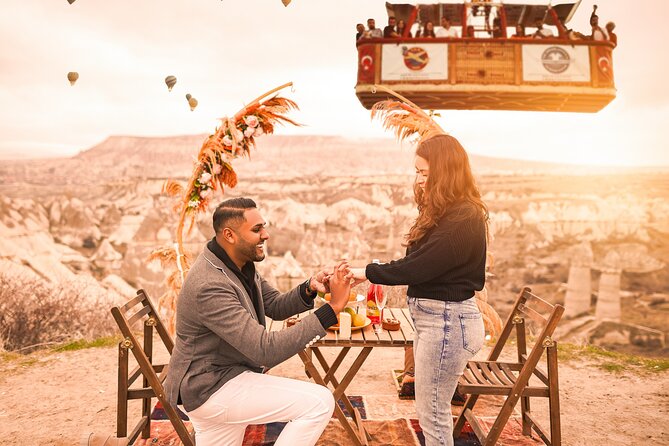 Marriage Proposal and Photoshoot in Cappadocia with Balloon view - The proposal moment: how to get a yes (and a good shot)