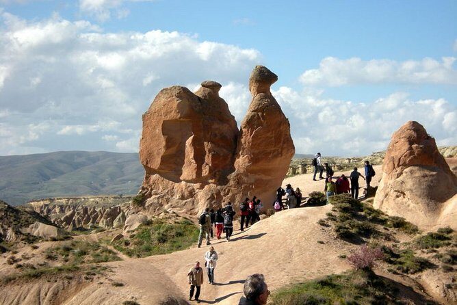 Private 1 or 2 Day Cappadocia Tour - Fairy Chimneys in Göreme: why the rocks look the way they do