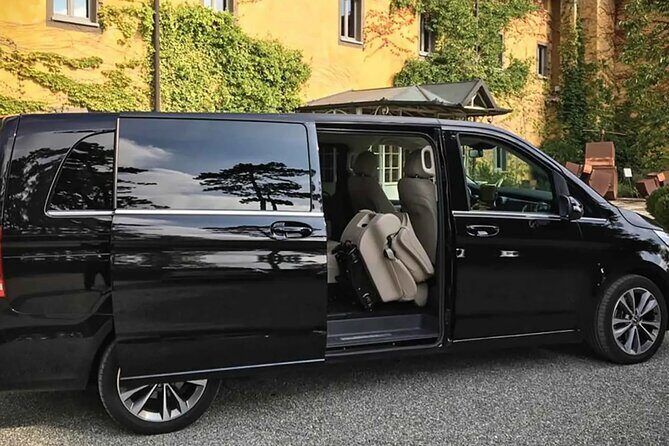 Private Airport Transfer from/to Kayseri or Nevsehir (One Way ) - Meeting you at the right place (exit gate, name sign)