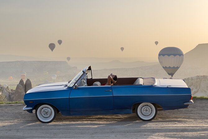 Private Classic Car Sunrise Balloon Chasing Experience - A Private Sunrise Balloon Chase With a Classic Car in Göreme