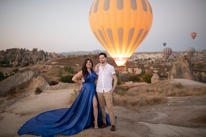 Private Photoshoot in Cappadocia - Göreme stop: getting the atmosphere right before the valleys