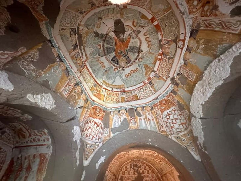 Private/Shared Green Tour with Derinkuyu and Ihlara Valley - Languages, guides, and why the narration changes the whole trip