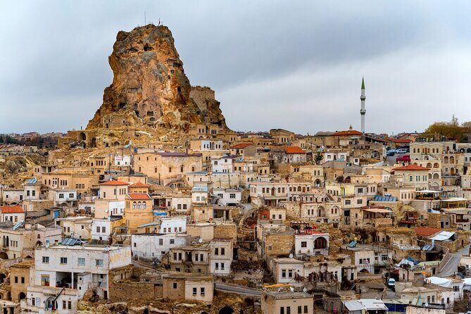 Red / North of Cappadocia Tour - Uchisar Castle: the cave castle with the view