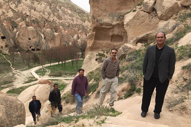 Red Tour with open air Museum - Love Valley: strange rock shapes, quick views, good photos
