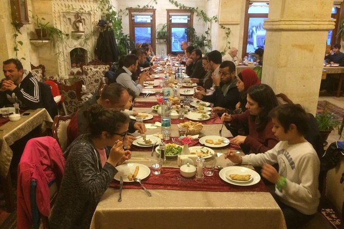 Red Tour with open air Museum - Avanos lunch: included buffet, no stress
