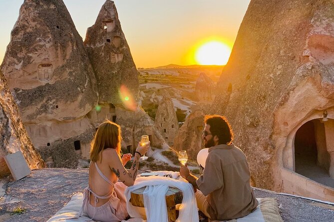 Romantic Cappadocia Sunset Dinner and Wine - Wine garden tasting: one glass of wine, done thoughtfully