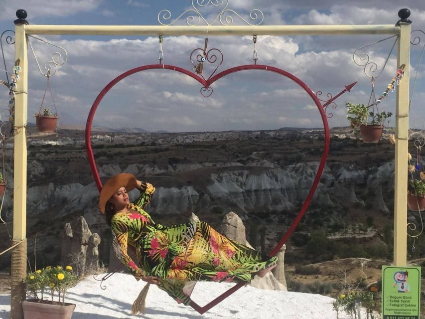 SKIP-THE-LINE: Fairy Chimneys of Cappadocia w/LUNCH - Avanos: Pottery Experts, a Local Lunch, and Time to Shop