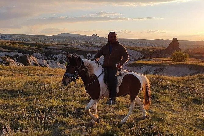 The Best Sunset Horseback Riding Tours in Cappadocia - Pace, photos, and those tea-and-snack breaks