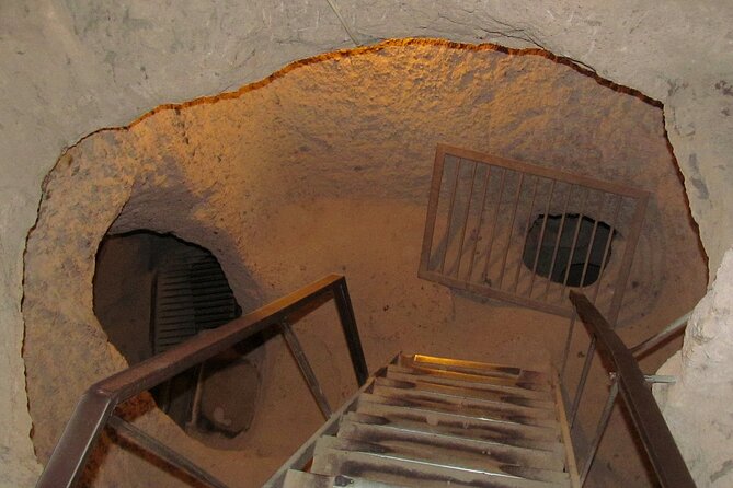 Top Notch Cappadocia: All in 1 Day Cappadocia Tour - Derinkuyu Underground City: cooler temps and a different kind of human ingenuity
