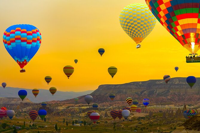 Watching Balloons on Cappadocia Sky(People Have Fear of Heights) - Tea, Coffee, and Snacks During the Waiting